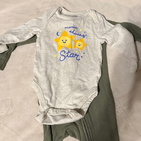 Assorted Kids One Pieces Set - Picture 8 of 8